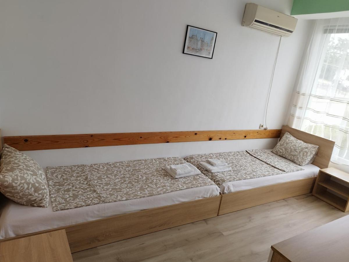 Family Hotel Kentavar 2 ビャラ エクステリア 写真